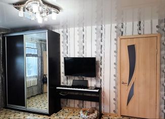 Продается 2-комнатная квартира, 38.1 м2, посёлок городского типа Николаевка, улица Дорошенко, 8