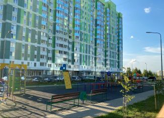 Продается двухкомнатная квартира, 60.6 м2, Орёл, улица Космонавтов, 48к3, Северный район