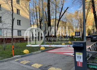 Продажа двухкомнатной квартиры, 61 м2, Москва, Сосновая аллея, 4А, станция Щукинская
