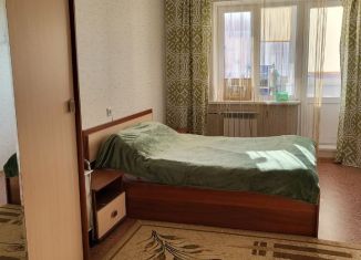 Продается четырехкомнатная квартира, 102 м2, Соликамск, проспект Ленина, 24