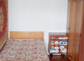 Продается однокомнатная квартира, 35.2 м2, Новозыбков, Садовая улица