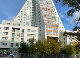 Продается трехкомнатная квартира, 161 м2, Москва, улица Дмитрия Ульянова, 31, ЖК Пирамида