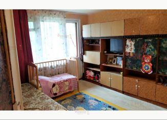 2-комнатная квартира на продажу, 45 м2, Екатеринбург, улица Чапаева, 80к2, улица Чапаева
