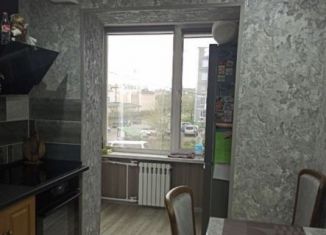 Сдаю в аренду трехкомнатную квартиру, 61 м2, Петропавловск-Камчатский, улица Ларина, 33