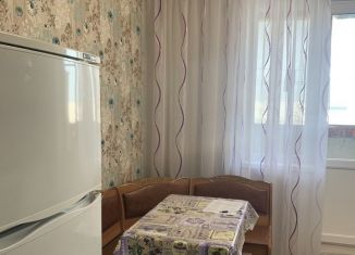 Сдам в аренду двухкомнатную квартиру, 52 м2, Белгородская область, улица Щорса, 47