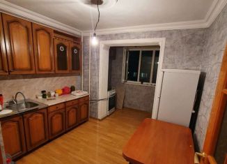 Сдаю 1-ком. квартиру, 42 м2, Хасавюрт, улица Воробьёва, 52