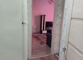 Сдается 2-комнатная квартира, 40 м2, поселок городского типа Разумное, проспект Ленина, 2