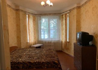 Продается 3-комнатная квартира, 65.5 м2, Соликамск, улица 3-й Пятилетки, 24