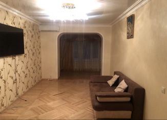 Сдаю трехкомнатную квартиру, 90 м2, Новочеркасск, Будённовская улица
