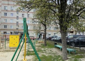 Сдаю в аренду 3-комнатную квартиру, 58.3 м2, Валуйки, улица Максима Горького, 21