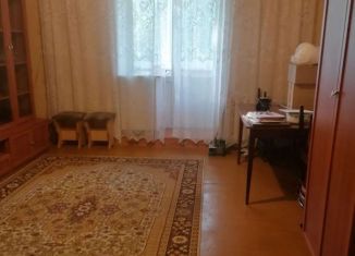 Сдам в аренду 2-ком. квартиру, 55 м2, Первоуральск, улица Свердлова, 21