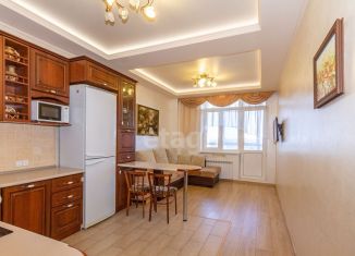 Продается трехкомнатная квартира, 76.6 м2, Омск, улица Маршала Жукова, 107