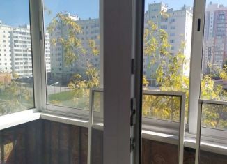Сдача в аренду однокомнатной квартиры, 37 м2, Новосибирск, улица 25 лет Октября, 18