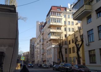 Продается комната, 10.6 м2, Москва, Старопименовский переулок, 6, метро Пушкинская