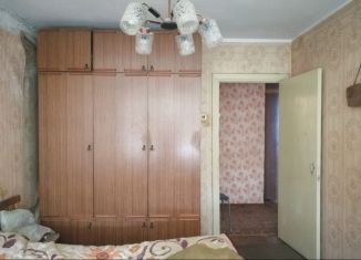 Продажа 4-комнатной квартиры, 68.3 м2, Пыталово, Белорусская улица, 6