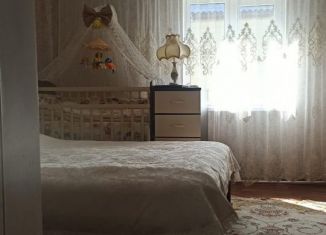 Продается дом, 83 м2, поселок городского типа Новый Карачай, улица Тоторкулова