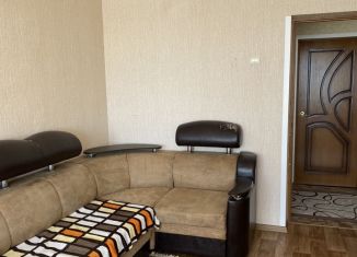Сдаю в аренду двухкомнатную квартиру, 56 м2, Гулькевичи, Ленинградская улица