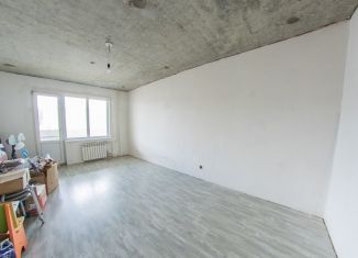 Продается 2-комнатная квартира, 65 м2, Саратов, улица имени П.Ф. Батавина, 18