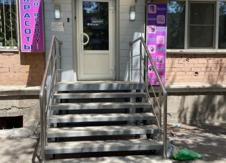 Продается помещение свободного назначения, 51.8 м2, Волгоград, улица 40 лет ВЛКСМ, 27