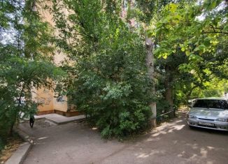 Продажа двухкомнатной квартиры, 41.7 м2, Астрахань, Советский район, улица Дубровинского, 54к1