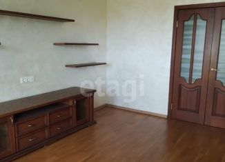 Продается 3-комнатная квартира, 81.4 м2, Киров, улица Мира, 39