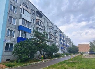 Продажа пятикомнатной квартиры, 32 м2, Кирово-Чепецк, Речная улица, 4к2