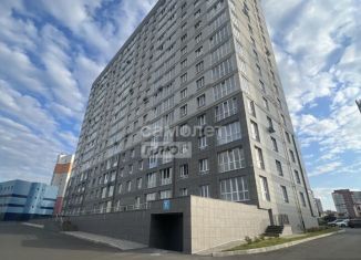 Продаю 1-ком. квартиру, 52.9 м2, Брянская область, Счастливая улица, 3