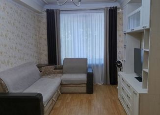 Аренда 2-ком. квартиры, 47 м2, Железноводск, Октябрьская улица, 3