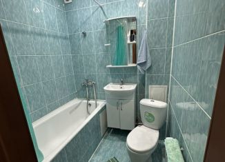 Сдам 1-комнатную квартиру, 40 м2, Бугуруслан, Ленинградская улица, 37