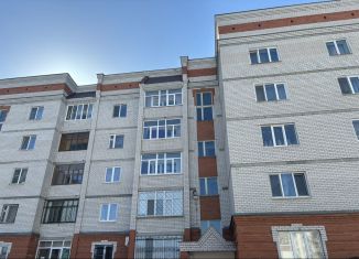 Двухкомнатная квартира на продажу, 60 м2, Татарстан, улица Комарова, 31