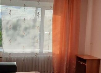 Сдача в аренду 2-ком. квартиры, 47 м2, Троицк, улица Карла Маркса, 49