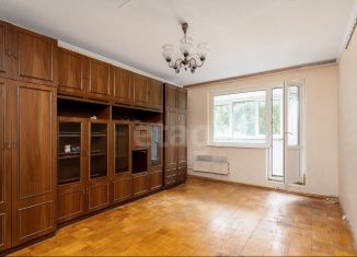 Продажа 3-комнатной квартиры, 74.4 м2, Москва, метро Спартак, улица Исаковского, 8к1