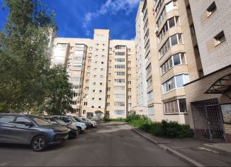 2-комнатная квартира на продажу, 54 м2, Ярославль, проспект Фрунзе, 49к2