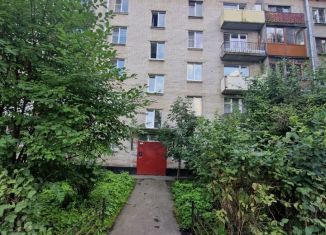 Продается 2-ком. квартира, 51.4 м2, Санкт-Петербург, метро Проспект Ветеранов, улица Тамбасова, 30к1