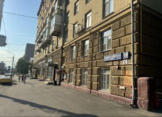 Сдам торговую площадь, 41 м2, Москва, Красноказарменная улица, 19, район Лефортово