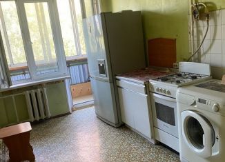 Продажа 1-ком. квартиры, 37 м2, Москва, улица Медиков, 4