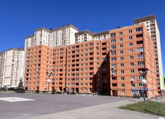 Продам 2-комнатную квартиру, 61 м2, Саратов, проспект Героев Отечества, 8