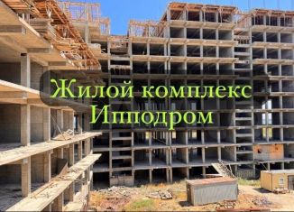 Продаю 1-комнатную квартиру, 60 м2, Махачкала, проспект Насрутдинова, 152