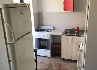 Сдача в аренду комнаты, 20 м2, Таганрог, Добролюбовский переулок, 33