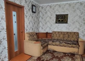 Продается 4-комнатная квартира, 61.6 м2, Янаул, Советская улица, 10