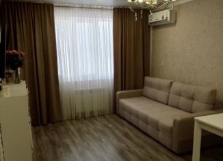 Продаю 1-ком. квартиру, 44 м2, Новочеркасск, Рощинский переулок, 8Т