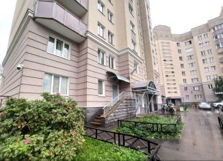 Продажа четырехкомнатной квартиры, 114.8 м2, Санкт-Петербург, улица Маршала Захарова, метро Проспект Ветеранов