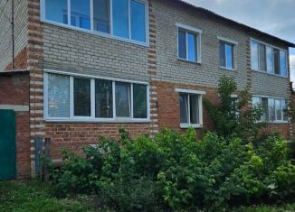 Продается трехкомнатная квартира, 74 м2, Республика Башкортостан, Учительская улица, 4