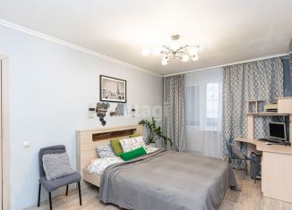 Продам 2-ком. квартиру, 52 м2, Тюмень, улица Московский Тракт, 129