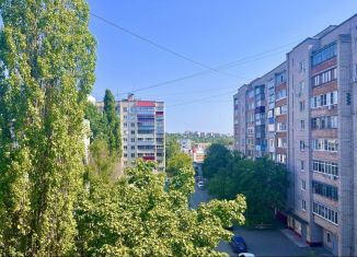 Продажа трехкомнатной квартиры, 61 м2, Курск, Сеймский округ, 3-я Песковская улица, 5