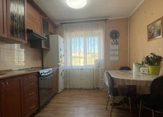 Продается 4-комнатная квартира, 78.7 м2, Красноярский край, улица Космонавтов