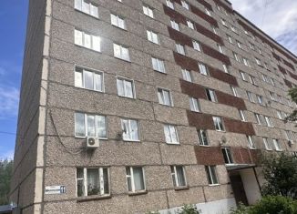 Продажа 2-комнатной квартиры, 44 м2, Удмуртия, Школьная улица, 11