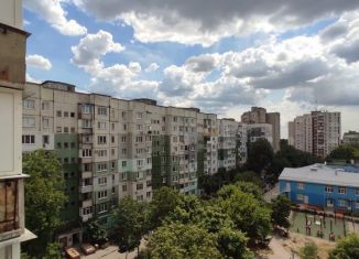 Двухкомнатная квартира в аренду, 65 м2, Симферополь, улица Маршала Жукова, 23