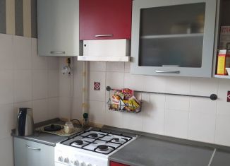 Сдается в аренду 2-ком. квартира, 42 м2, Шадринск, улица Володарского