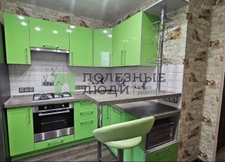 Продажа 1-ком. квартиры, 42 м2, деревня Батино, улица Сергея Есенина, 3